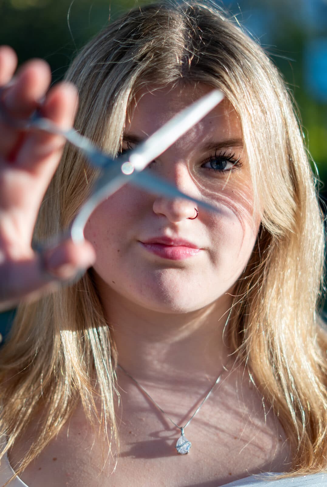 senior portrait through the lens